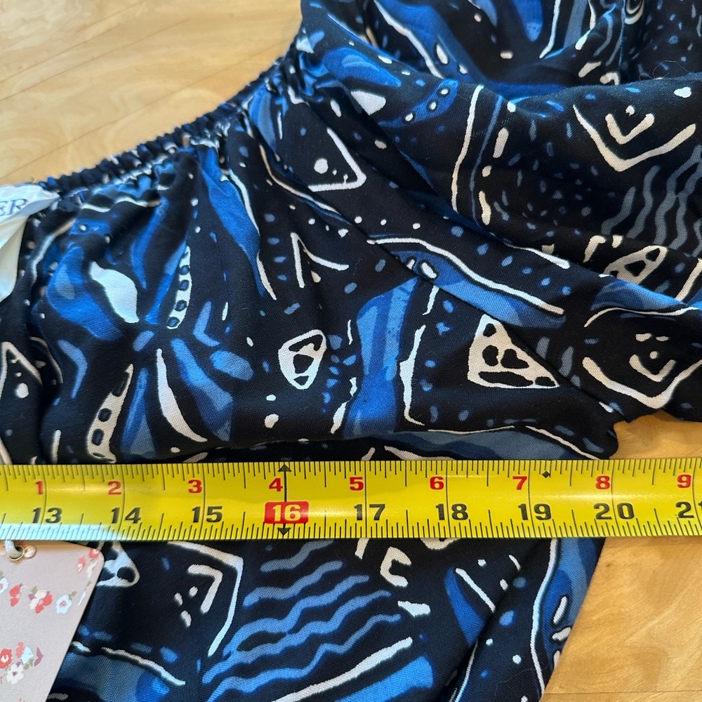 NWT-CROP TOP BLUE & BLACK.SIZE XL - Picture 5 of 6